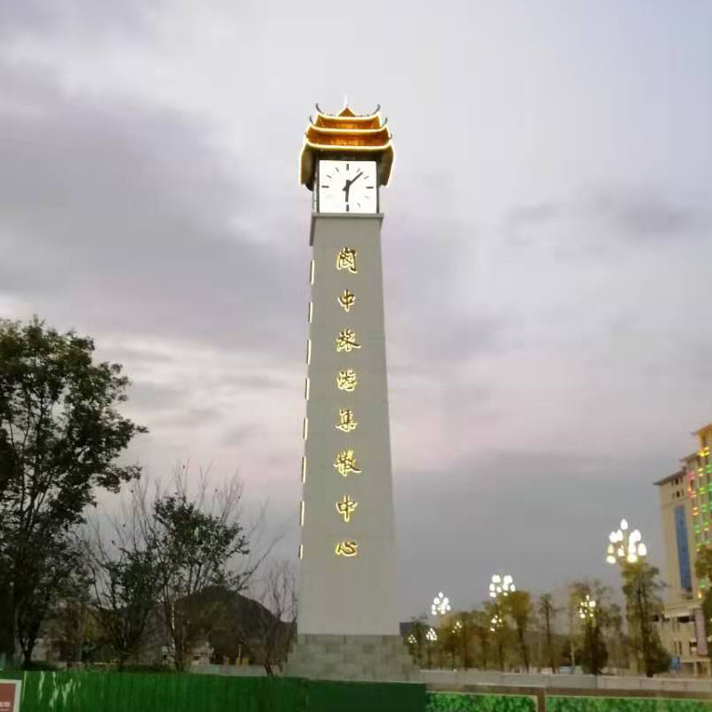 阆中旅游集散地黄铜塔顶雕塑安装完成